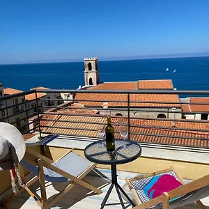 Dolce Estate , Cefalù Italia